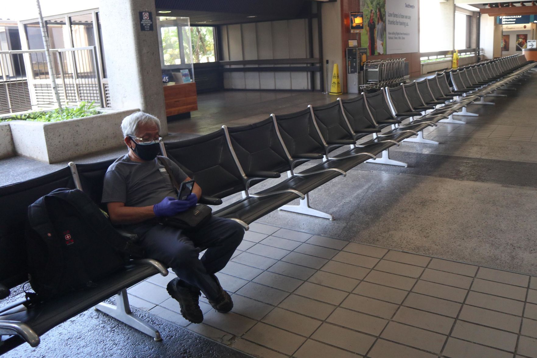 Airport_COVID-4734.jpg
